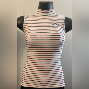 Women’s Marvel Logo S/S TurtleNeck, Size XS